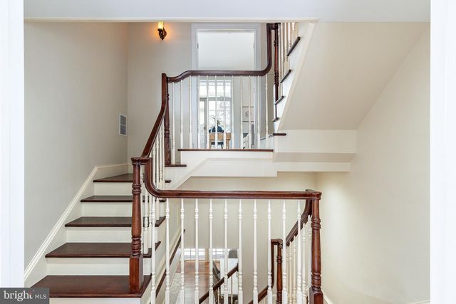 621 SPRUCE ST, Philadelphia, PA 19106