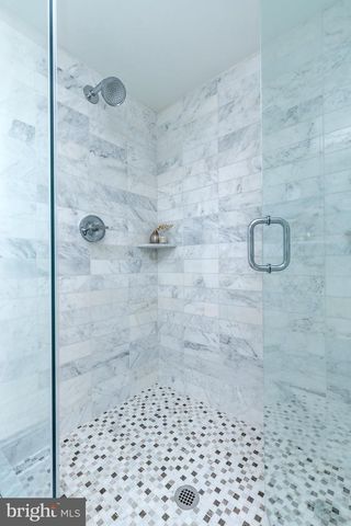 621 SPRUCE ST, Philadelphia, PA 19106