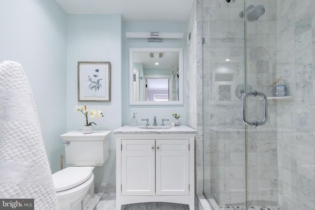 621 SPRUCE ST, Philadelphia, PA 19106