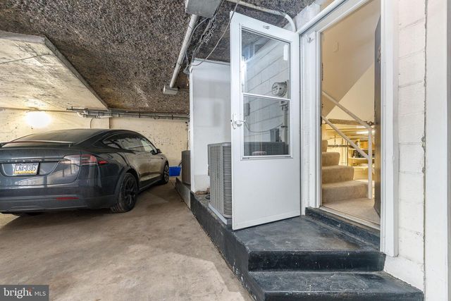 621 SPRUCE ST, Philadelphia, PA 19106