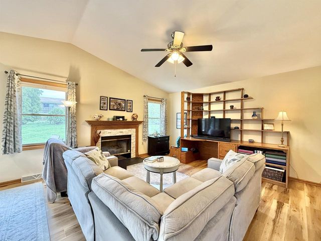 1145 Arthur Drive, Milton, WI 53563