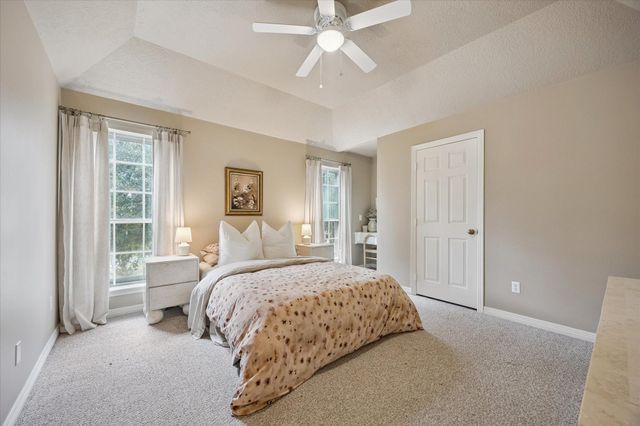 5591 Beverlyhill Street, Houston, TX 77056