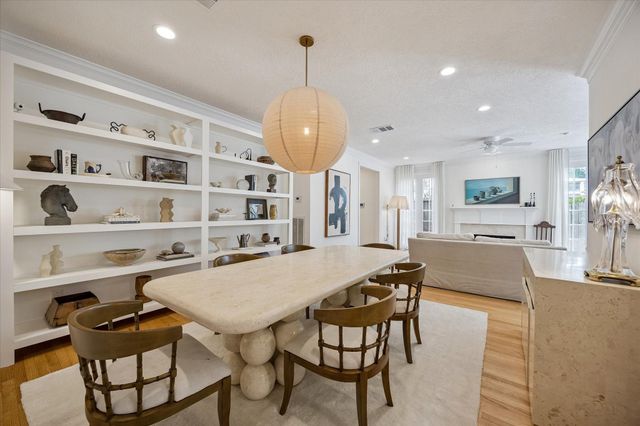 5591 Beverlyhill Street, Houston, TX 77056