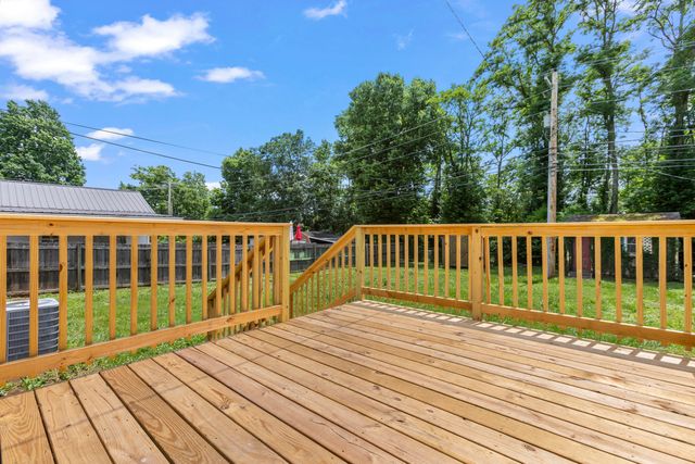 809 S Central Avenue, Nicholasville, KY 40356