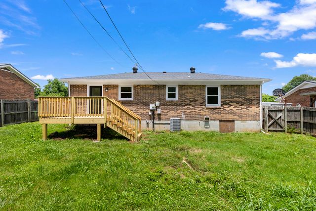 809 S Central Avenue, Nicholasville, KY 40356