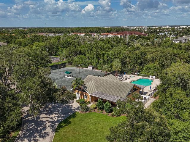 5122 MANORWOOD DRIVE 4B, Sarasota, FL 34235