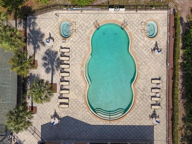 5122 MANORWOOD DRIVE 4B, Sarasota, FL 34235