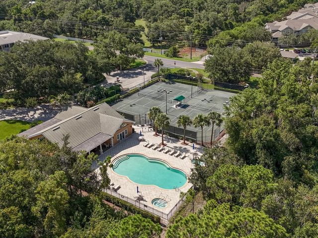 5122 MANORWOOD DRIVE 4B, Sarasota, FL 34235