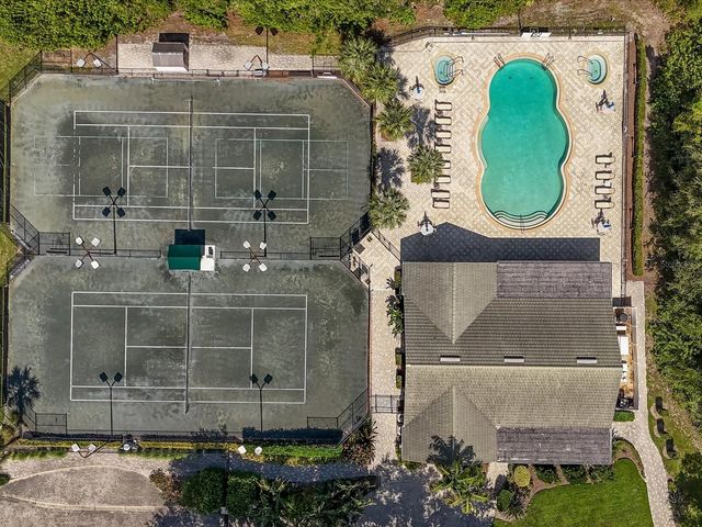 5122 MANORWOOD DRIVE 4B, Sarasota, FL 34235