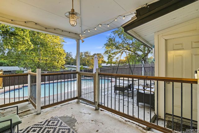 2822 Knight Robin, San Antonio, TX 78209