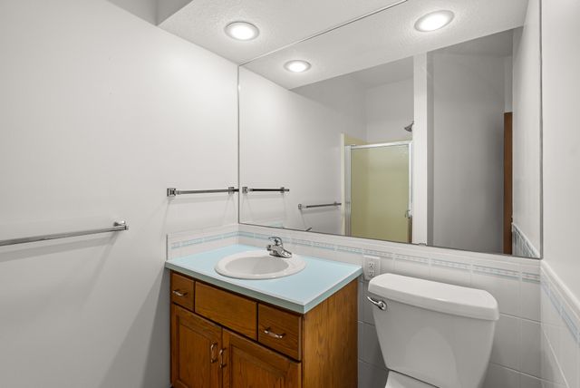 7200 Plum Drive, Urbandale, IA 50322