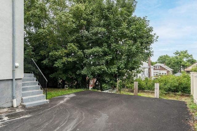 37-39 Lewis Rd 1, Belmont, MA 02478