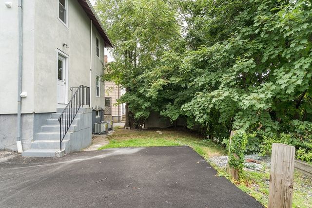 37-39 Lewis Rd 1, Belmont, MA 02478