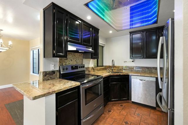 2436 2436 Sebastopol ln 2, Hayward, CA 94542