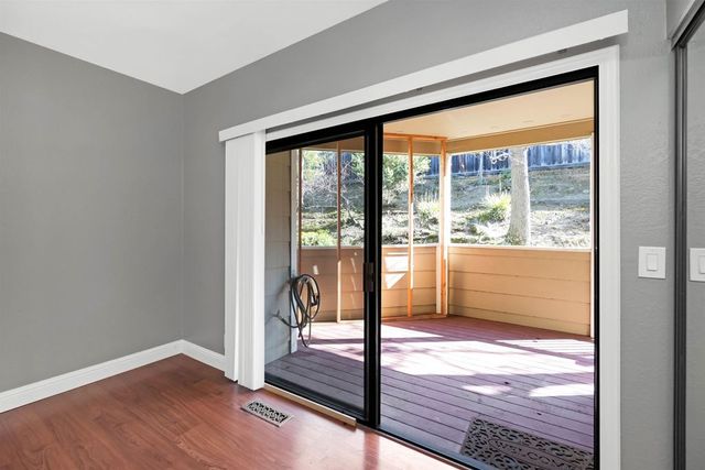 2436 2436 Sebastopol ln 2, Hayward, CA 94542