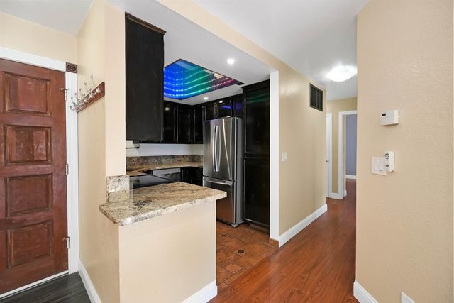 2436 2436 Sebastopol ln 2, Hayward, CA 94542