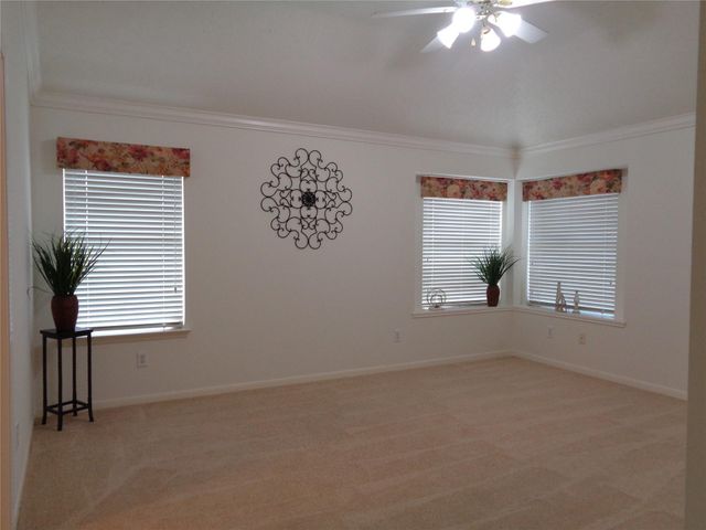 2617 15th Street N, Texas City, TX 77590