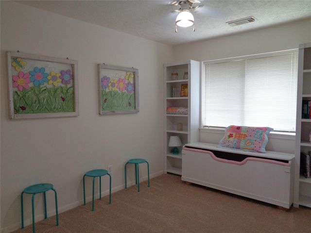 2617 15th Street N, Texas City, TX 77590