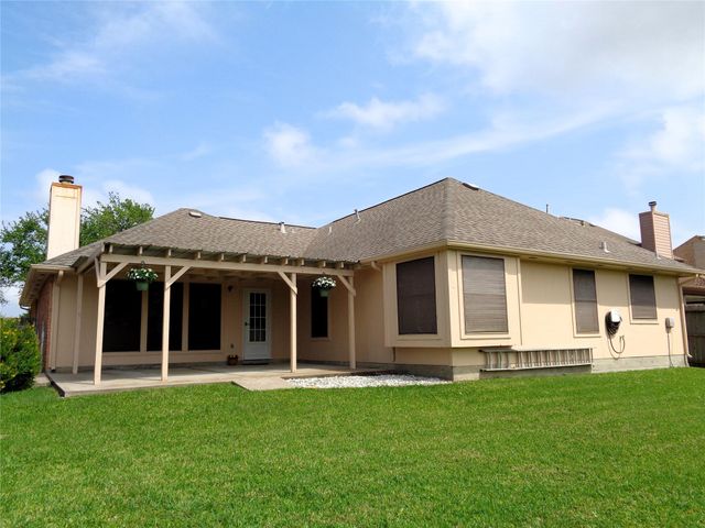 2617 15th Street N, Texas City, TX 77590