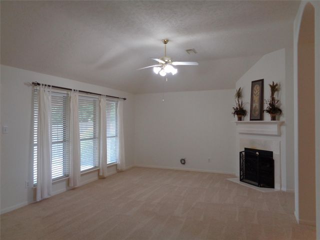 2617 15th Street N, Texas City, TX 77590