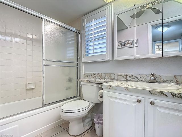175 TURTLE LAKE CT 108, Naples, FL 34105