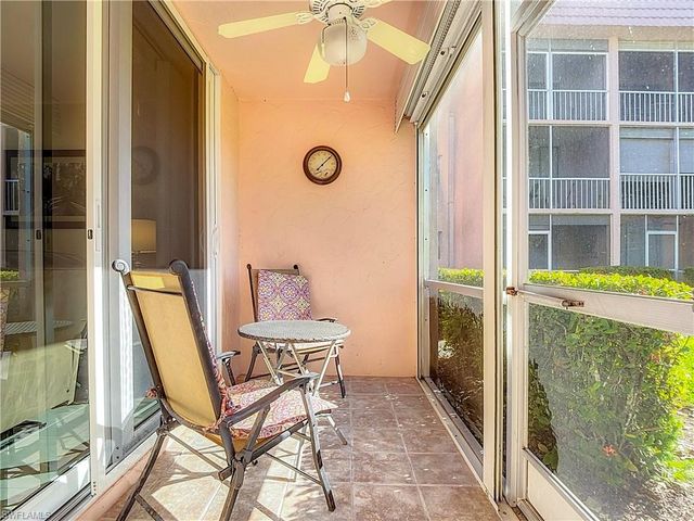 175 TURTLE LAKE CT 108, Naples, FL 34105