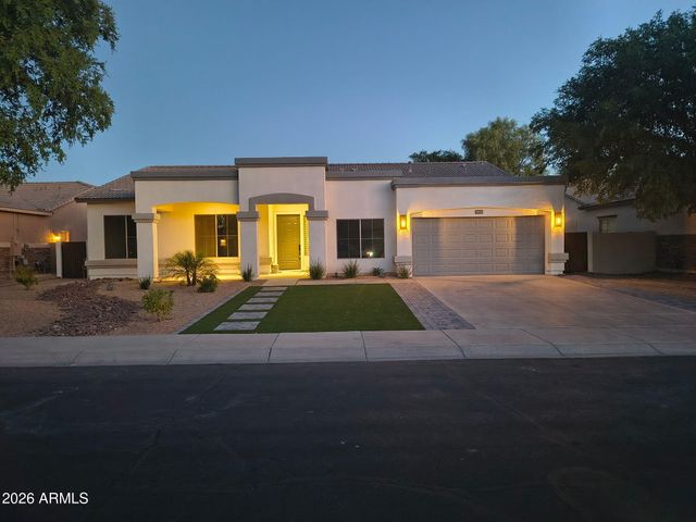 3113 E BOSTON Street, Gilbert, AZ 85295