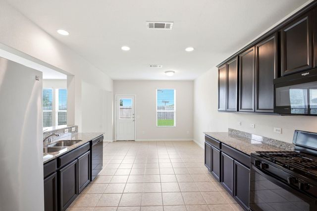 12318 Skyview Manor Drive, Houston, TX 77047