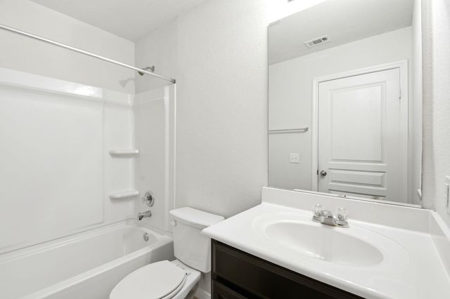 12318 Skyview Manor Drive, Houston, TX 77047