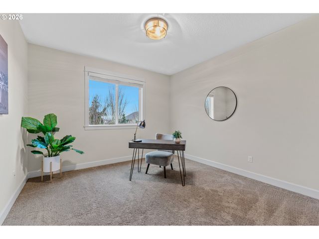 13704 Nw 52ND Ave, Vancouver, WA 98685