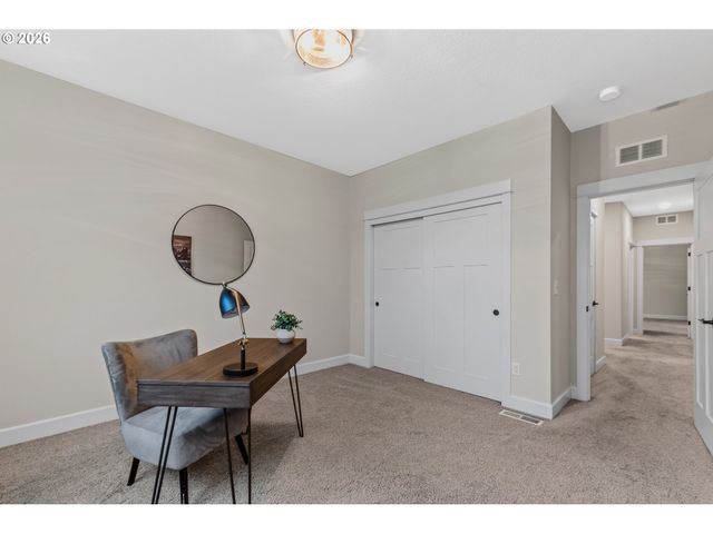 13704 Nw 52ND Ave, Vancouver, WA 98685