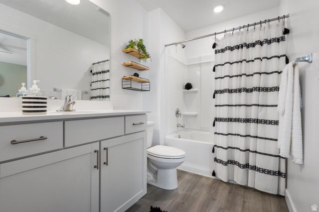 937 E HERCULES CT, Layton, UT 84040