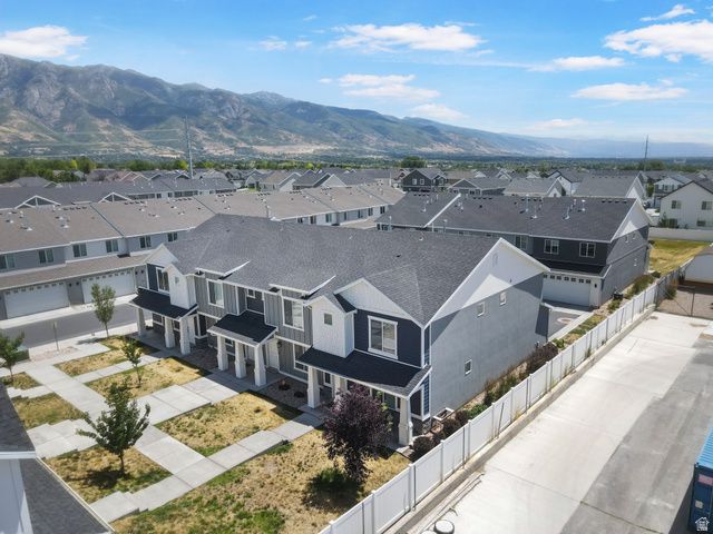 937 E HERCULES CT, Layton, UT 84040