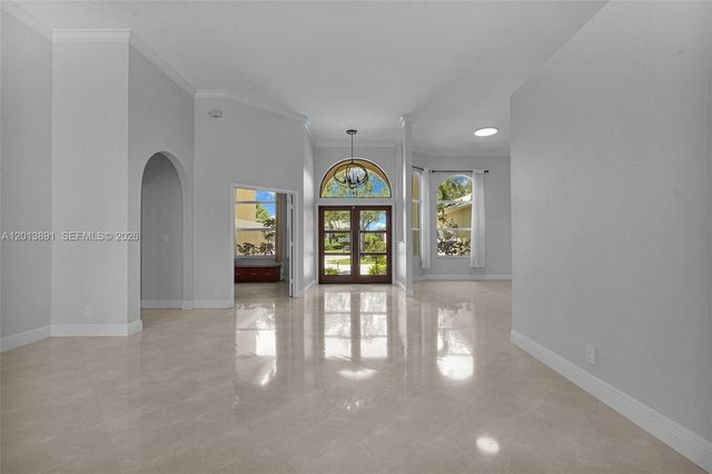 2715 Edgewater Court, Weston, FL 33332