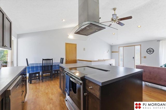 8604 Fowler Avenue, Omaha, NE 68134