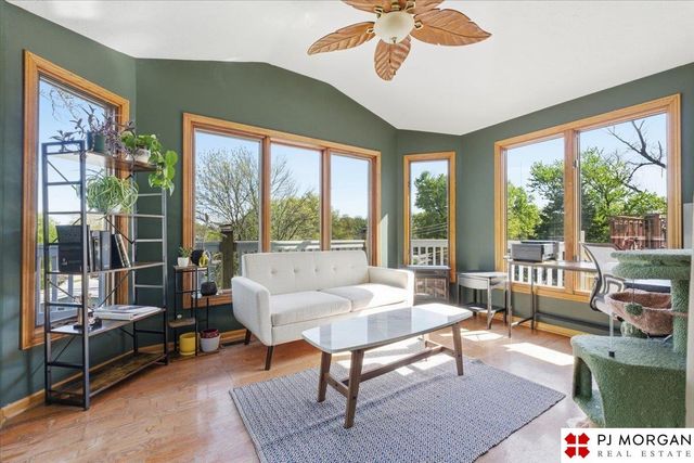 8604 Fowler Avenue, Omaha, NE 68134
