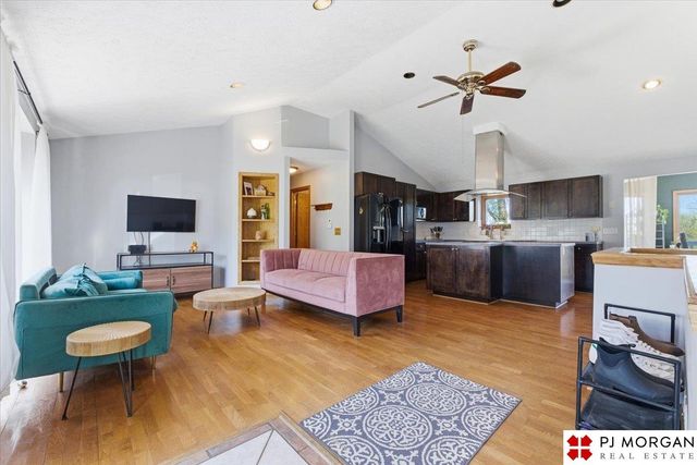 8604 Fowler Avenue, Omaha, NE 68134