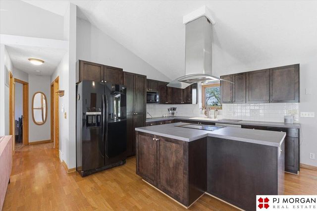 8604 Fowler Avenue, Omaha, NE 68134