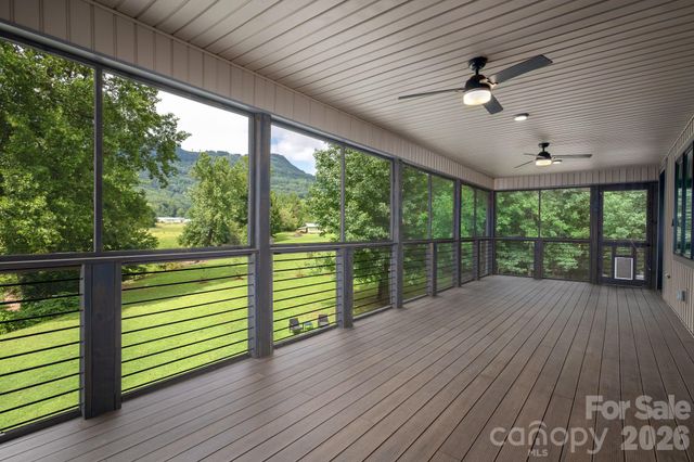364 Hallelujah Hill Lane, Columbus, NC 28722