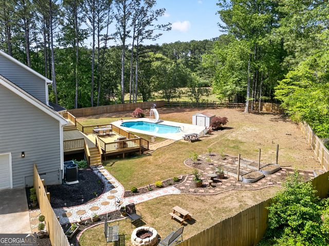 68 Dallas Drive, Sharpsburg, GA 30277