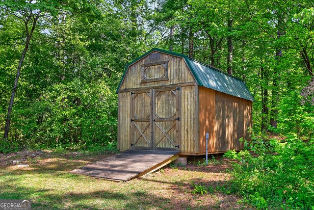 68 Dallas Drive, Sharpsburg, GA 30277