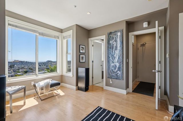 3645 Market Street 2, San Francisco, CA 94131
