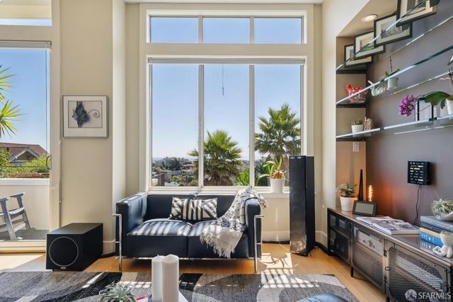 3645 Market Street 2, San Francisco, CA 94131