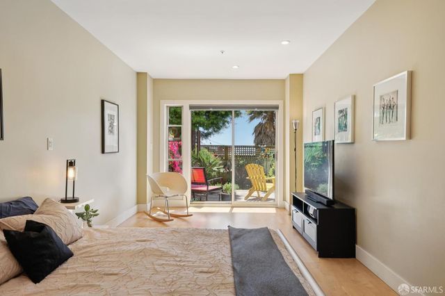 3645 Market Street 2, San Francisco, CA 94131