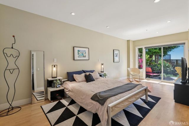 3645 Market Street 2, San Francisco, CA 94131