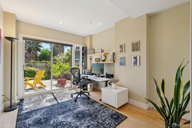 3645 Market Street 2, San Francisco, CA 94131