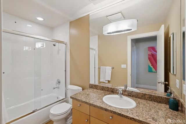 3645 Market Street 2, San Francisco, CA 94131