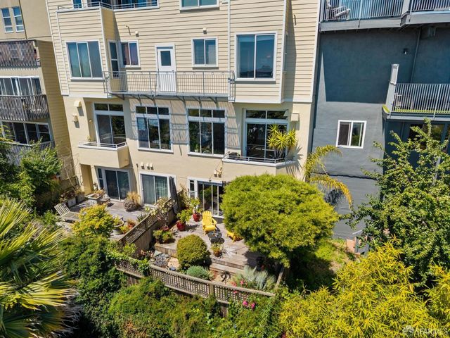 3645 Market Street 2, San Francisco, CA 94131