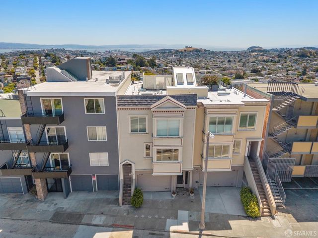 3645 Market Street 2, San Francisco, CA 94131