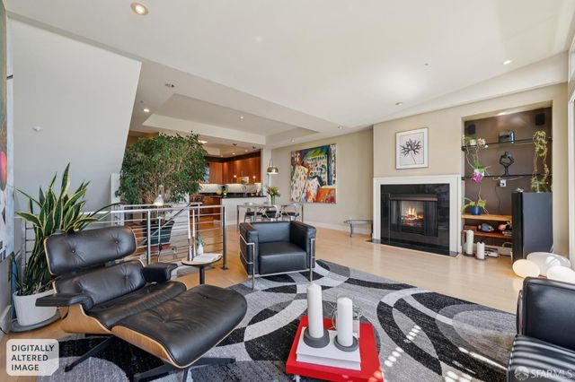 3645 Market Street 2, San Francisco, CA 94131